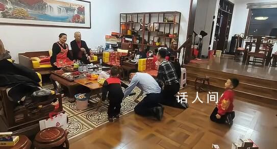 盤(pán)點(diǎn)春節(jié)拜年里的“臥龍鳳雛” 各地春節(jié)奇葩習(xí)俗搞笑來(lái)襲
