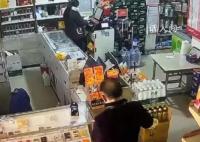 男子連續11天刮刮樂兌獎 店主報警