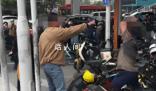 廣州一地鐵站口有人持刀傷人?是因搶車位產生糾紛