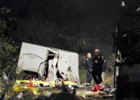 美國加州兩車相撞事故致8死 皮卡車司機和面包車上7人當場死亡