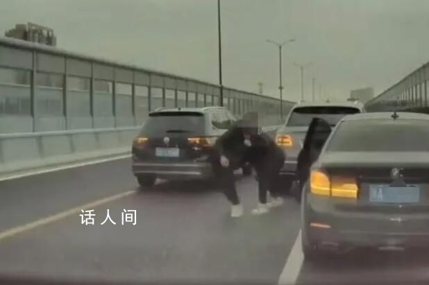 杭州賓利司機行兇打人 已被抓獲
