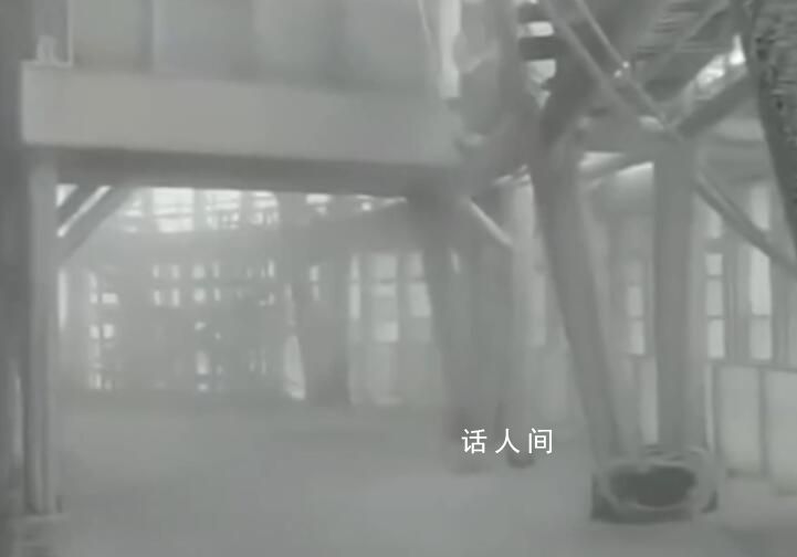 罕見(jiàn)!中國(guó)最高樓頂樓被凍住了 為什么會(huì)出現(xiàn)頂層結(jié)冰現(xiàn)象呢
