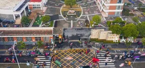 家長吐槽被學(xué)校要求下午到校值班 每個家長一年都有一次