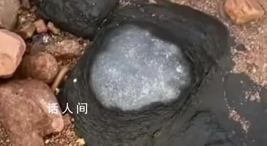 青島辟謠海邊石頭里有鉆石瑪瑙 這些石頭很常見