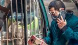 快遞小哥說打電話太多手機號被封 運營商稱封5次號碼將停用