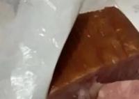 火腿疑似吃出老鼠尾 回應：已排除涉事火腿異物為老鼠尾巴