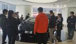 小米店員稱凌晨2點下班7點又上班 24小時大定88898輛