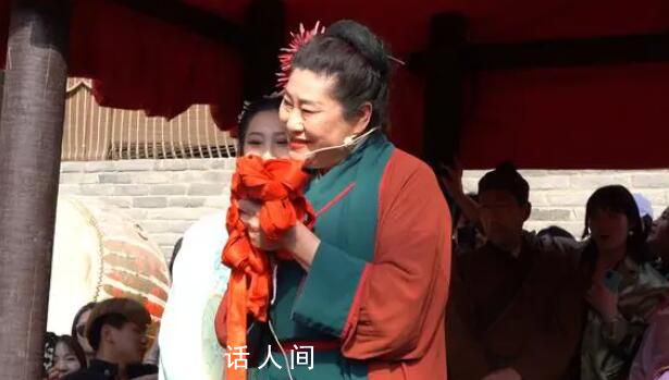開封萬像山王婆個人簡歷 開封趙梅是誰個人簡介