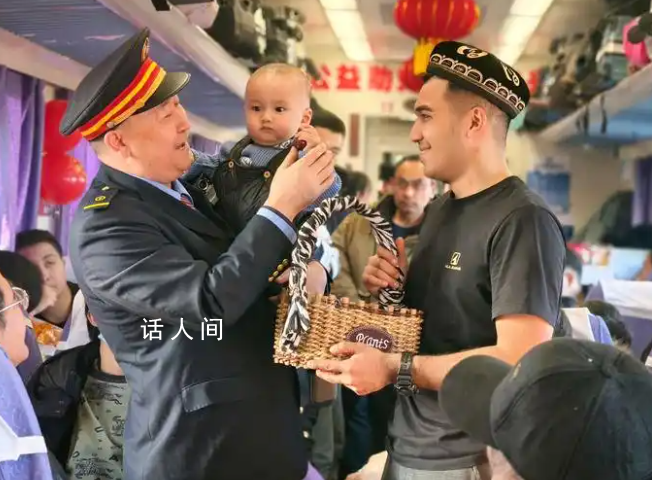 致敬守護節日的一線勞動者 日夜奔忙保障社會正常運轉